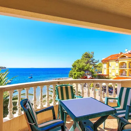 Awesome In With House Sea View Banjol