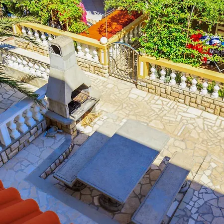 Awesome In With House Sea View Apartment Banjol