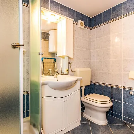Awesome In With House Sea View Apartment Banjol